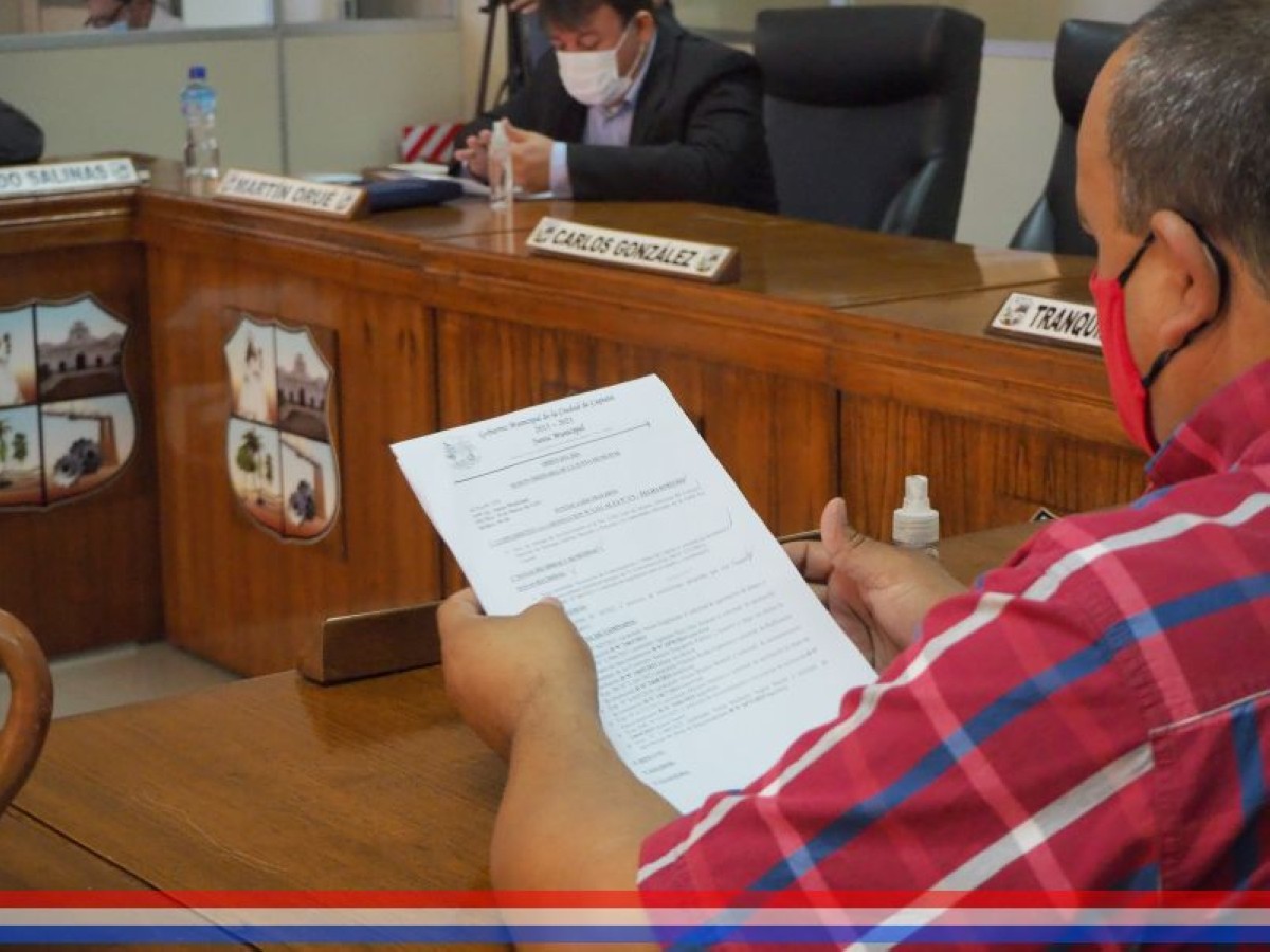 Foto 5 de SESION ORDINARIA DE LA JUNTA MUNICIPAL DE CAPIATA: Notas Recibidas, Nota Remitida y Expedientes Dictaminados