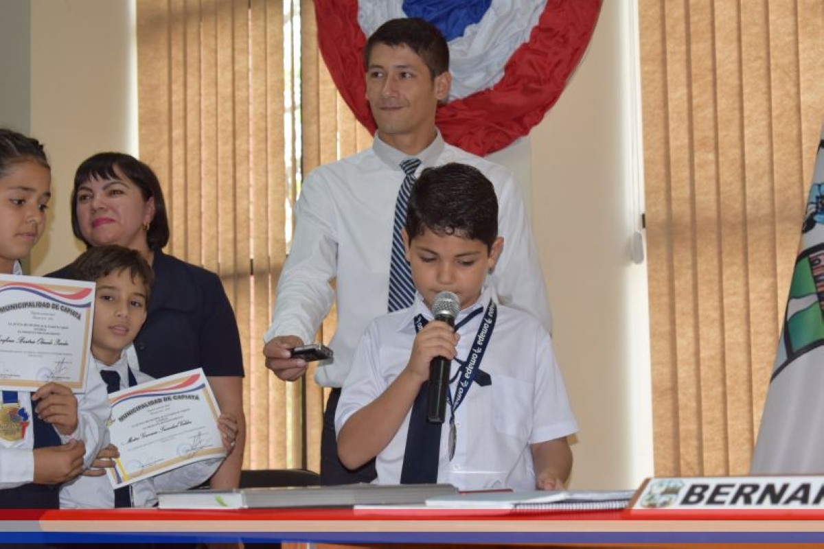Foto 73 de Reconocimiento a la Esc. Bás. Nº 81 y Col. Nac. "Ma. Auxiliadora"