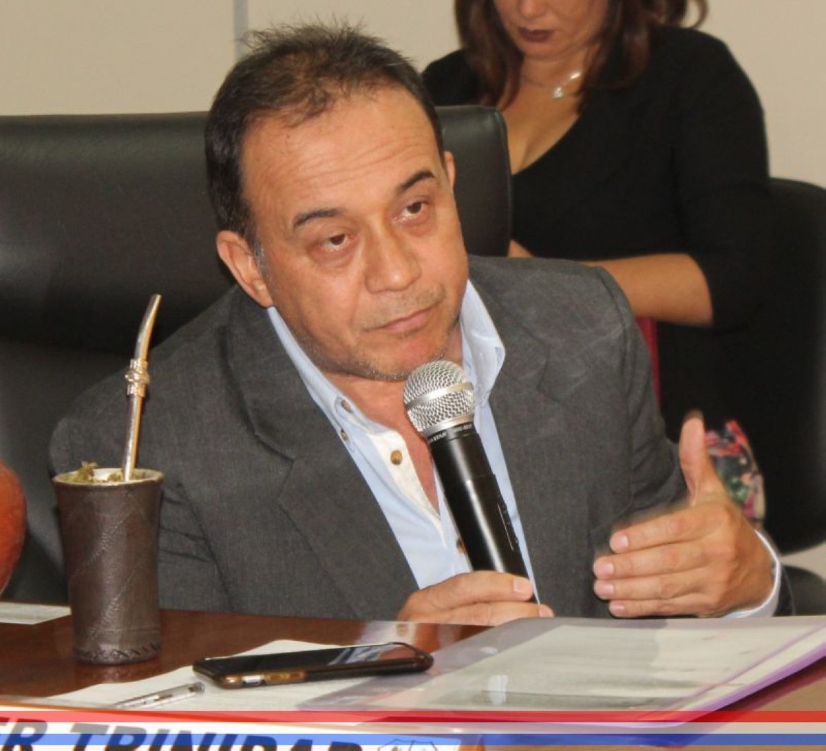 Foto 3 de Visita de representantes de la Cámara de Comercio, Industria y Servicios de la ciudad de Capiatá a la plenaria