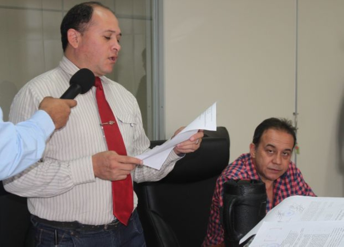 Foto 1 de SESION ORDINARIA DE LA JUNTA MUNICIPAL DE CAPIATA