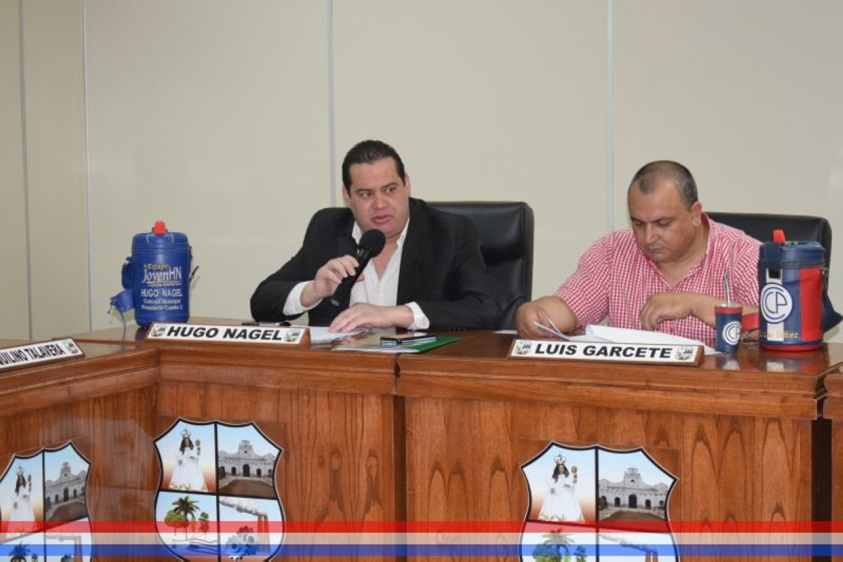 Foto 10 de SESION ORDINARIA DE LA JUNTA MUNICIPAL DE CAPIATA: Notas Recibidas y Expedientes Dictaminados