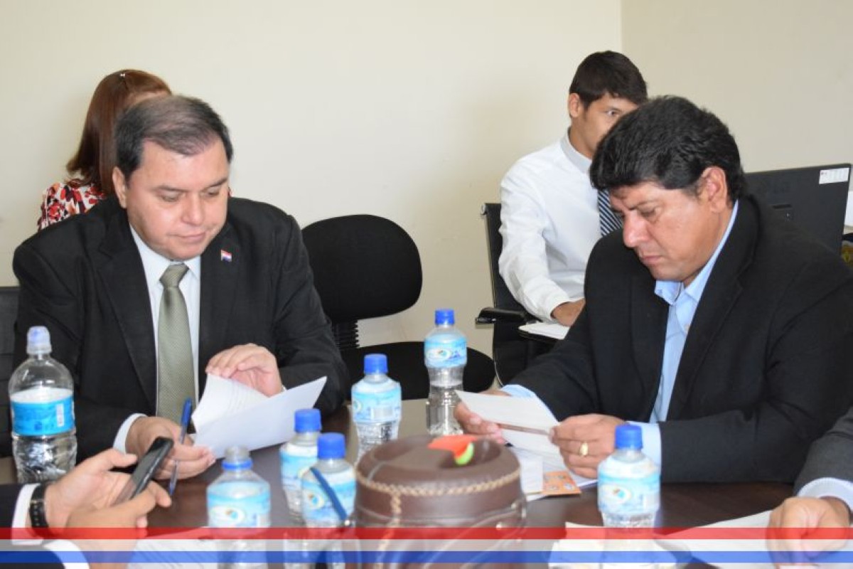 Foto 7 de SESION ORDINARIA DE LA JUNTA MUNICIPAL DE CAPIATA: Notas Recibidas, Notas Remitidas y Expedientes Dictaminados