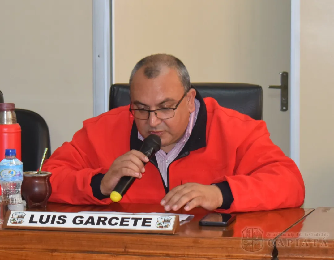 Foto 2 de SESION ORDINARIA DE LA JUNTA MUNICIPAL DE CAPIATA: Notas Recibidas y Expedientes Dictaminados