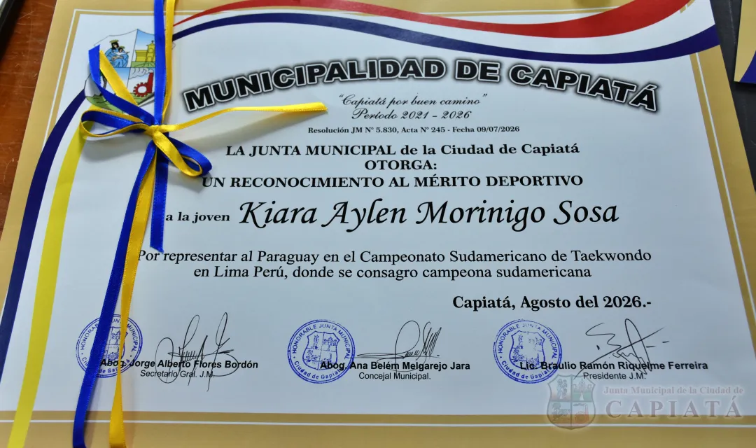 Foto 13 de La campeona sudamericana de Taekwondo, Kiara Aylen Morinigo Sosa, recibió reconocimiento al ¨Mérito Deportivo¨