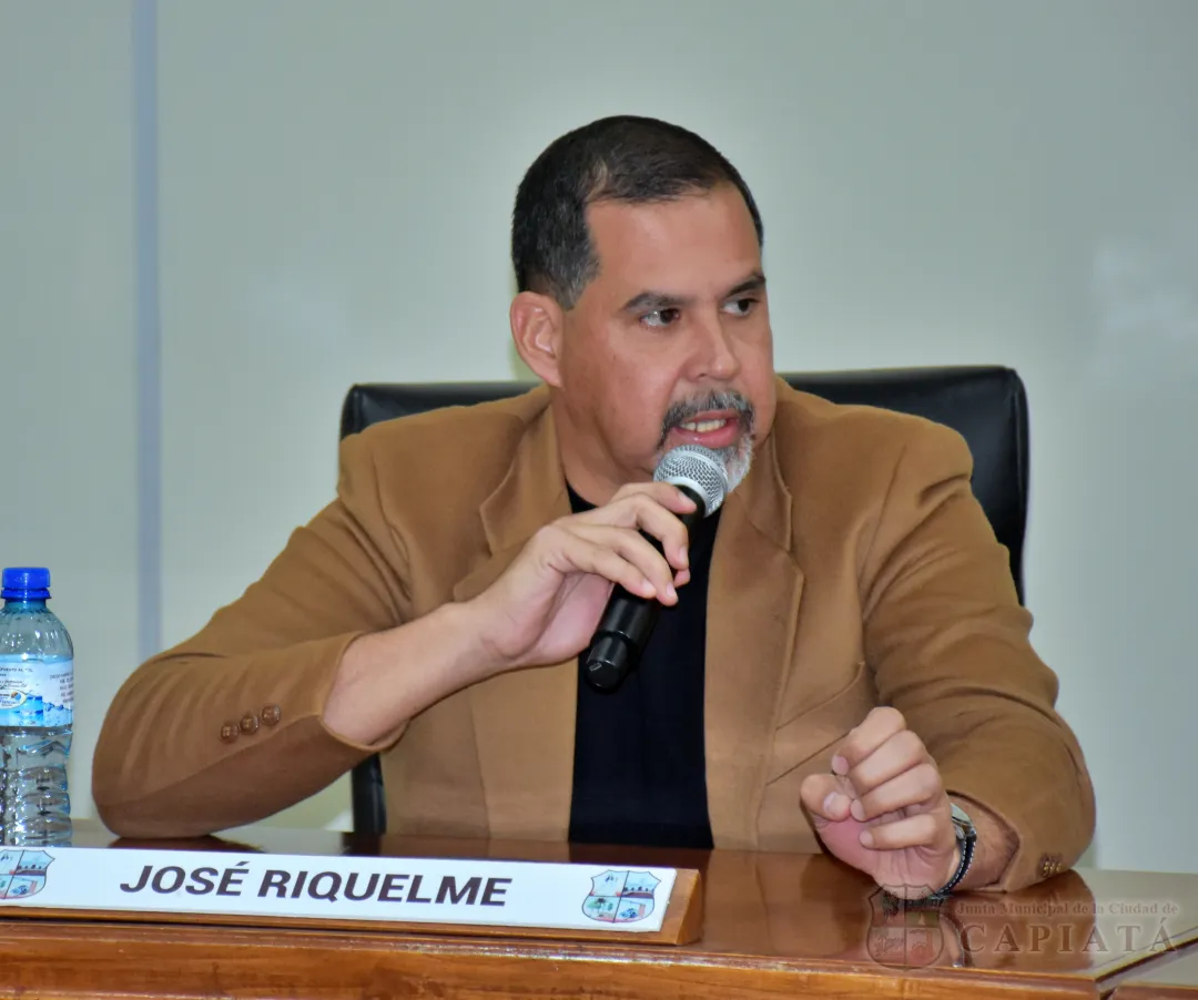 Foto 12 de SESION ORDINARIA DE LA JUNTA MUNICIPAL DE CAPIATA: Notas Recibidas, Notas Remitidas y Expedientes Dictaminados