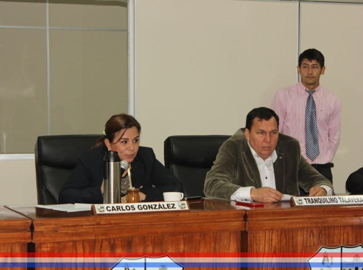 Foto 7 de Vecinos de la Cía. 16ª Urugua’y, que ocupan terreno de la Municipalidad de Capiatá, denuncian amedrentamiento