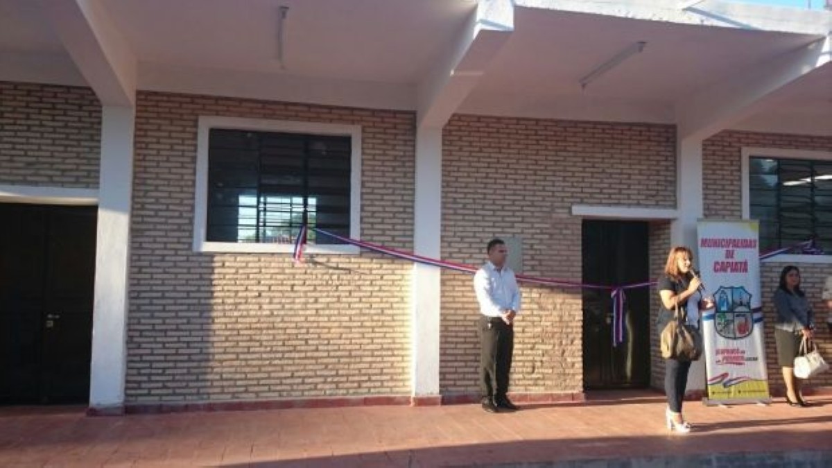 Foto 19 de Inauguración de nuevas aulas en la Esc. Bás. Santo Domingo Savio