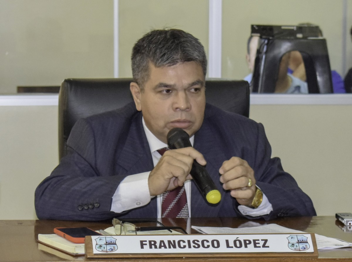 Foto 15 de SESION ORDINARIA DE LA JUNTA MUNICIPAL DE CAPIATA: Notas Recibidas, Nota Remitida y Expedientes Dictaminados