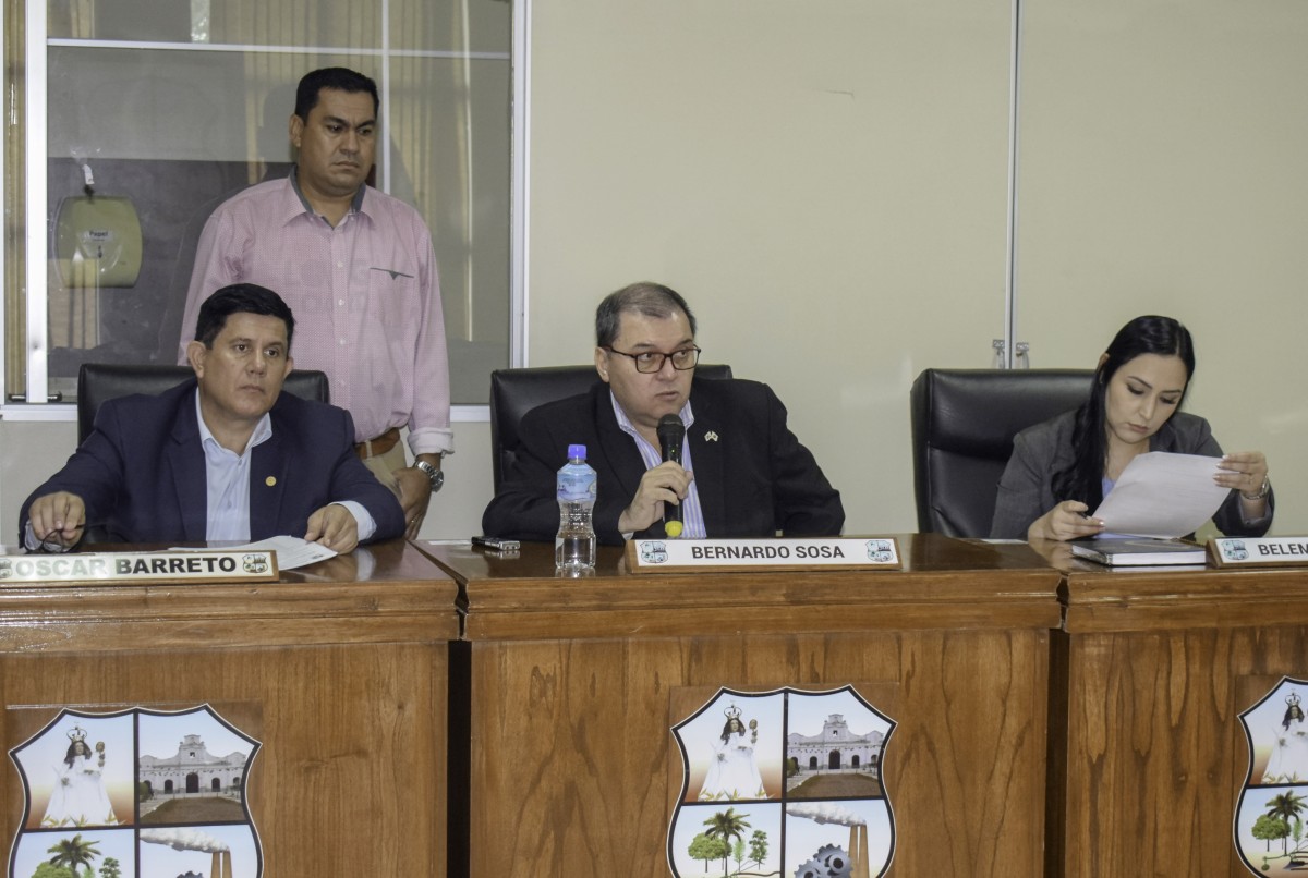 Foto 22 de SESION ORDINARIA DE LA JUNTA MUNICIPAL DE CAPIATA: Notas Recibidas, Nota Remitida y Expedientes Dictaminados