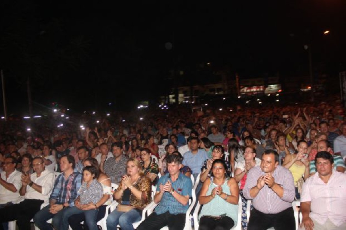 Foto 39 de ¡MAGNIFICA NOCHE CAPIATEÑA!