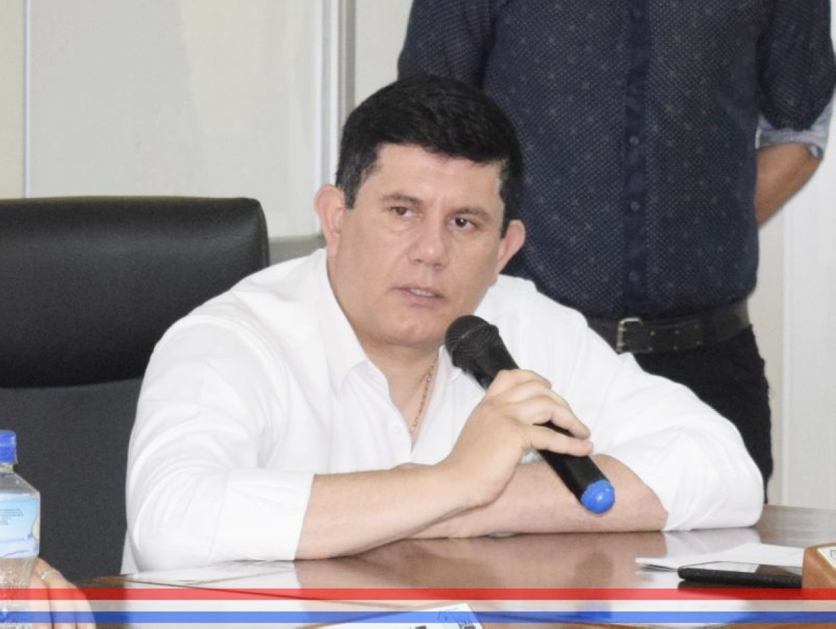 Foto 10 de Entregaron Reconocimiento al Mérito al Prof. Phd. Adolfo Javier Jara Céspedes