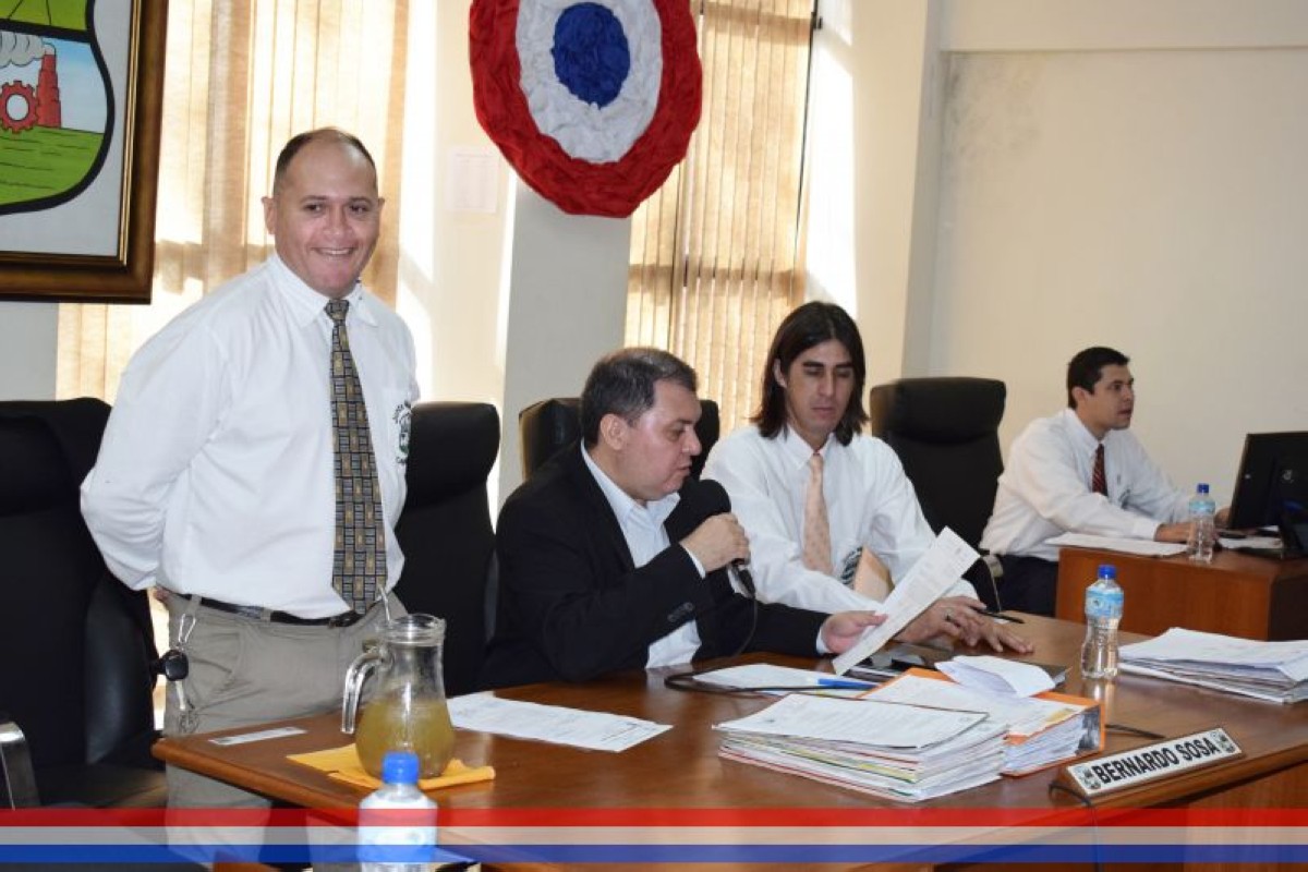 Foto 13 de Autorizan al Ejecutivo Municipal a iniciar los trámites de desafectación de inmuebles donde están afincados Puestos de Salud ante el Congreso Nacional