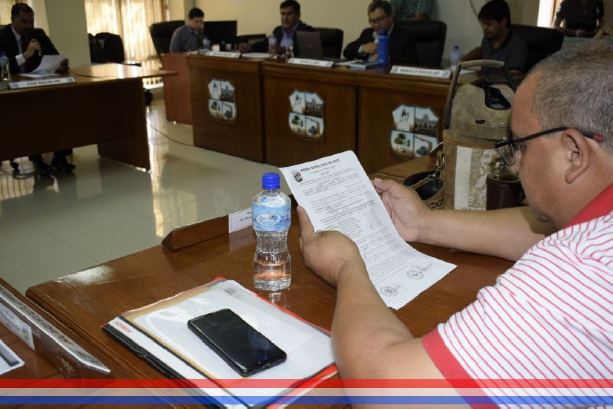 Foto 2 de SESION ORDINARIA DE LA JUNTA MUNICIPAL DE CAPIATA: Notas Recibidas, Nota Remitida y Expedientes Dictaminados