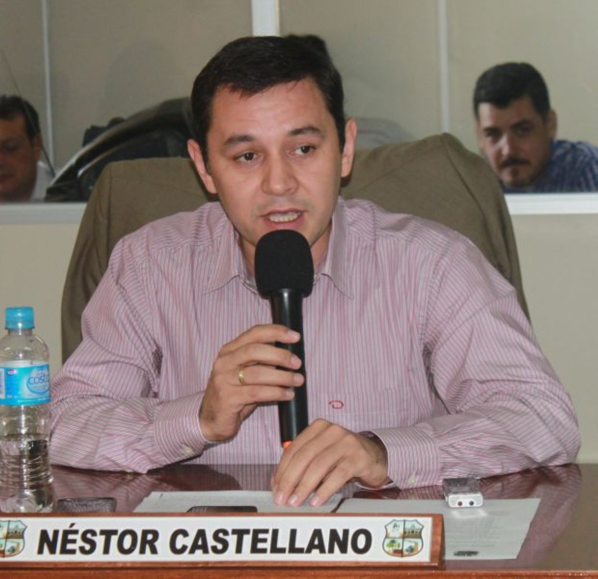 Foto 13 de Vecinos del barrio La Candelaria solicitan el despeje del terreno donado por la familia Lara para la construcción del Centro Cultural