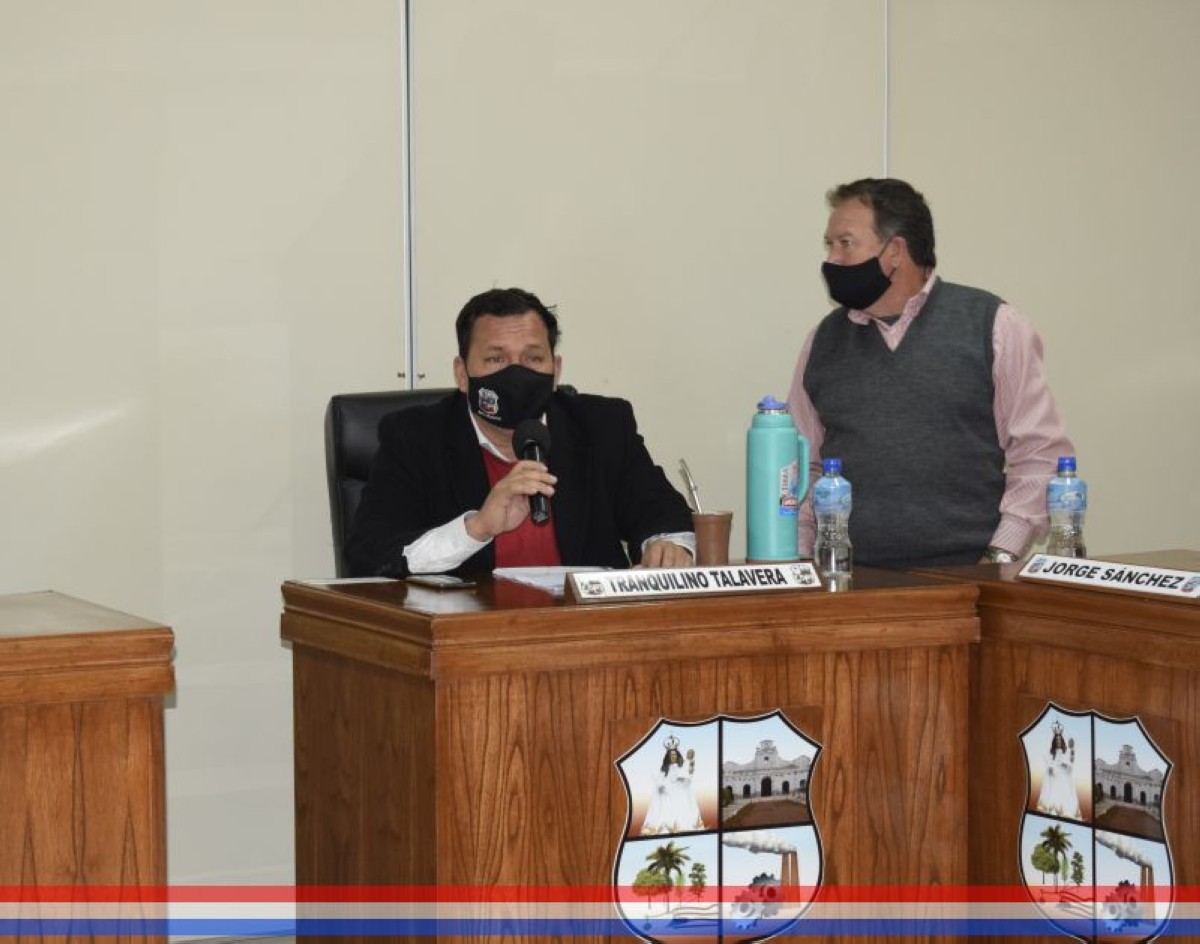 Foto 4 de SESION ORDINARIA DE LA JUNTA MUNICIPAL DE CAPIATA: Notas Recibidas, Notas Remitidas y Expedientes Dictaminados