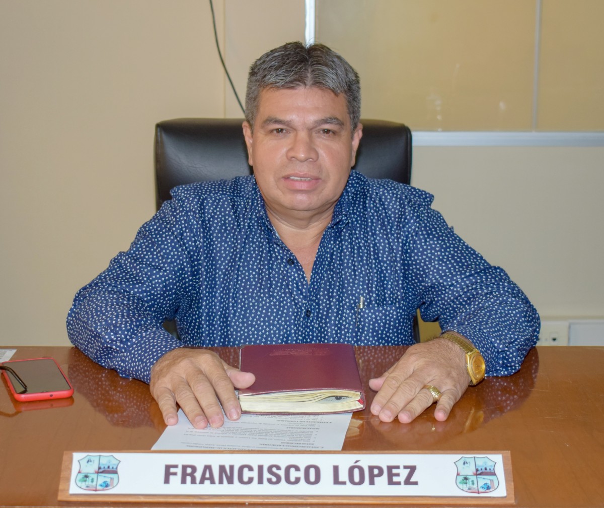 Foto 1 de SESION ORDINARIA DE LA JUNTA MUNICIPAL DE CAPIATA: Notas Recibidas, Nota Remitida y Expedientes Dictaminados