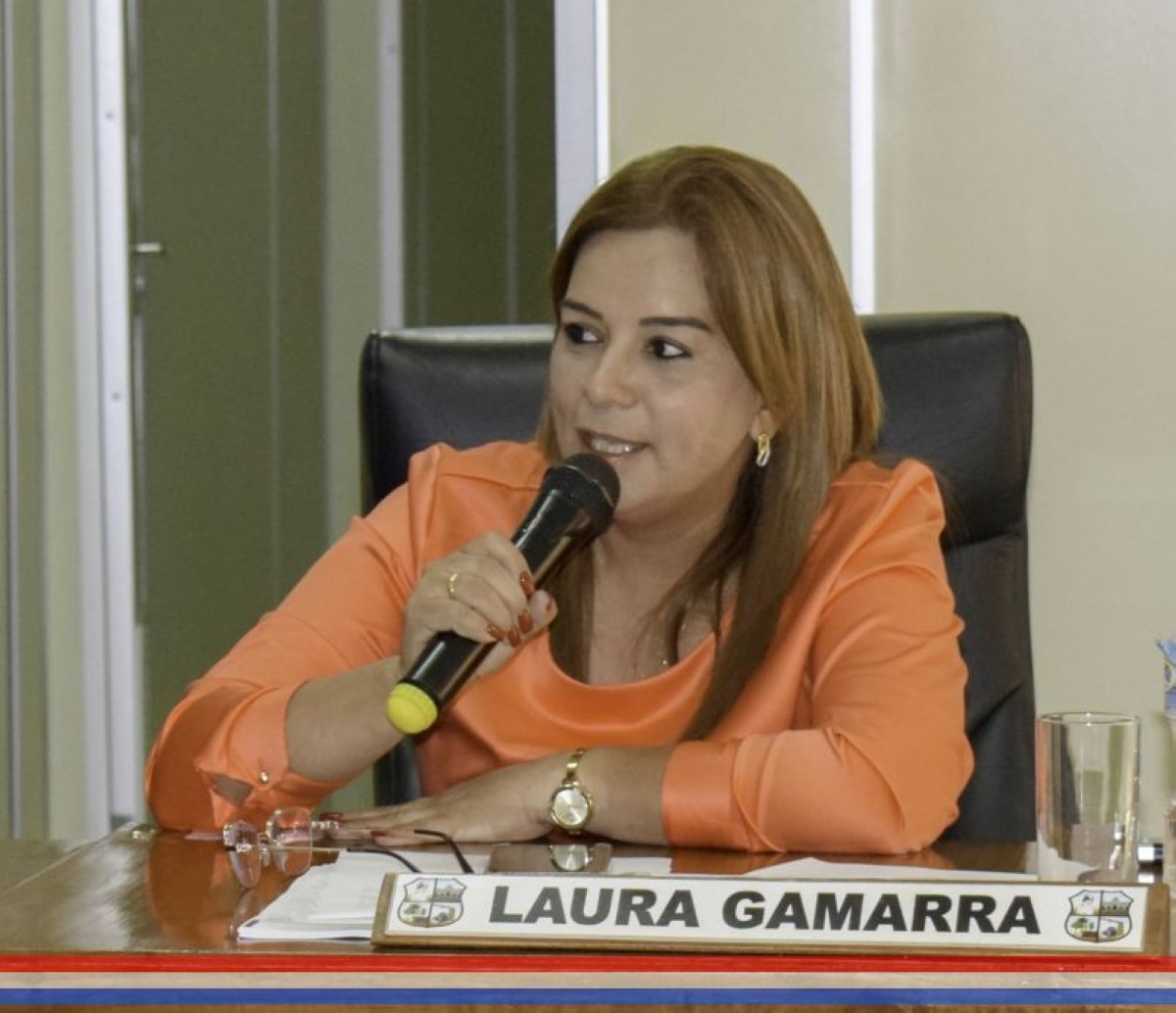 Foto 1 de Declaran Ciudadano Ilustre de la ciudad de Capiatá al Dr. Agustín Saldívar, destacado profesional de la salud con extensa trayectoria
