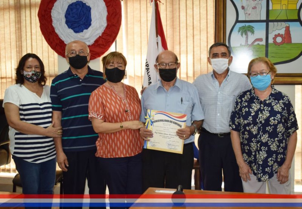 Foto 29 de El Prof. Esteban Antonio Romero Insfrán recibió el reconocimiento como Hijo Dilecto de la ciudad de Capiatá