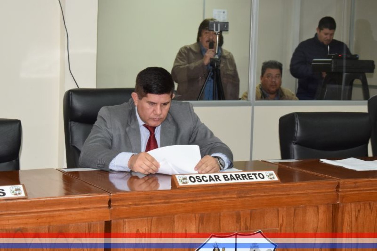 Foto 3 de SESION ORDINARIA DE LA JUNTA MUNICIPAL DE CAPIATA: Notas Recibidas, Nota Remitida y Expedientes Dictaminados