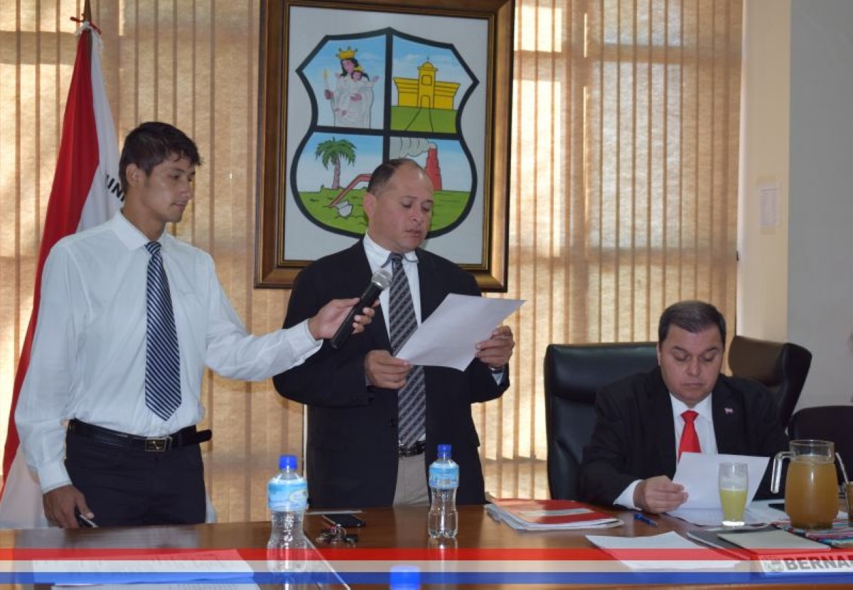 Foto 5 de SESION ORDINARIA DE LA JUNTA MUNICIPAL DE CAPIATA: Notas Recibidas y Notas Remitidas