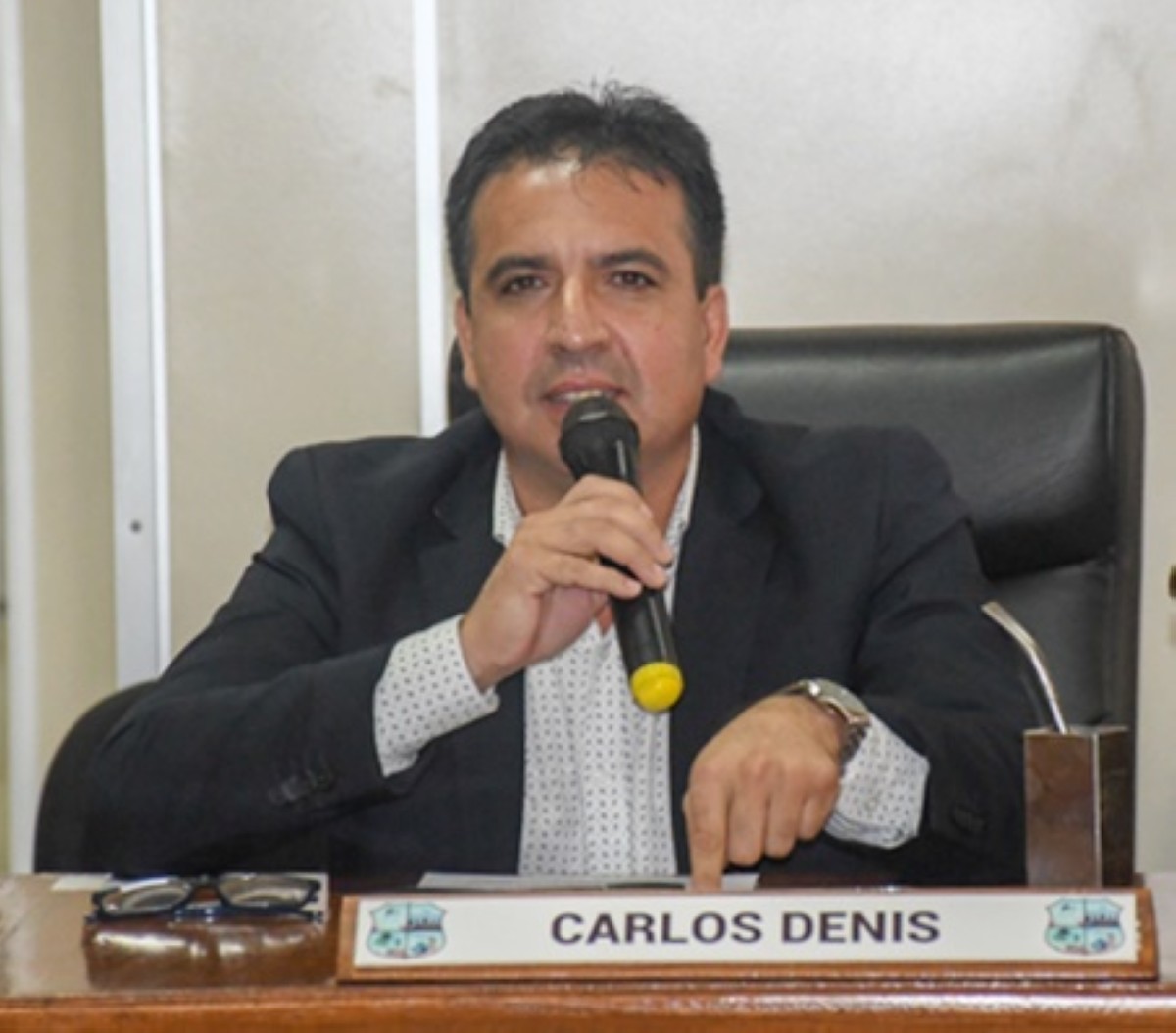 Foto 1 de Concejal Mármol solicita al Ejecutivo Municipal la verificación y la suspensión de obras de una gasolinera ubicada cerca de una aguatería