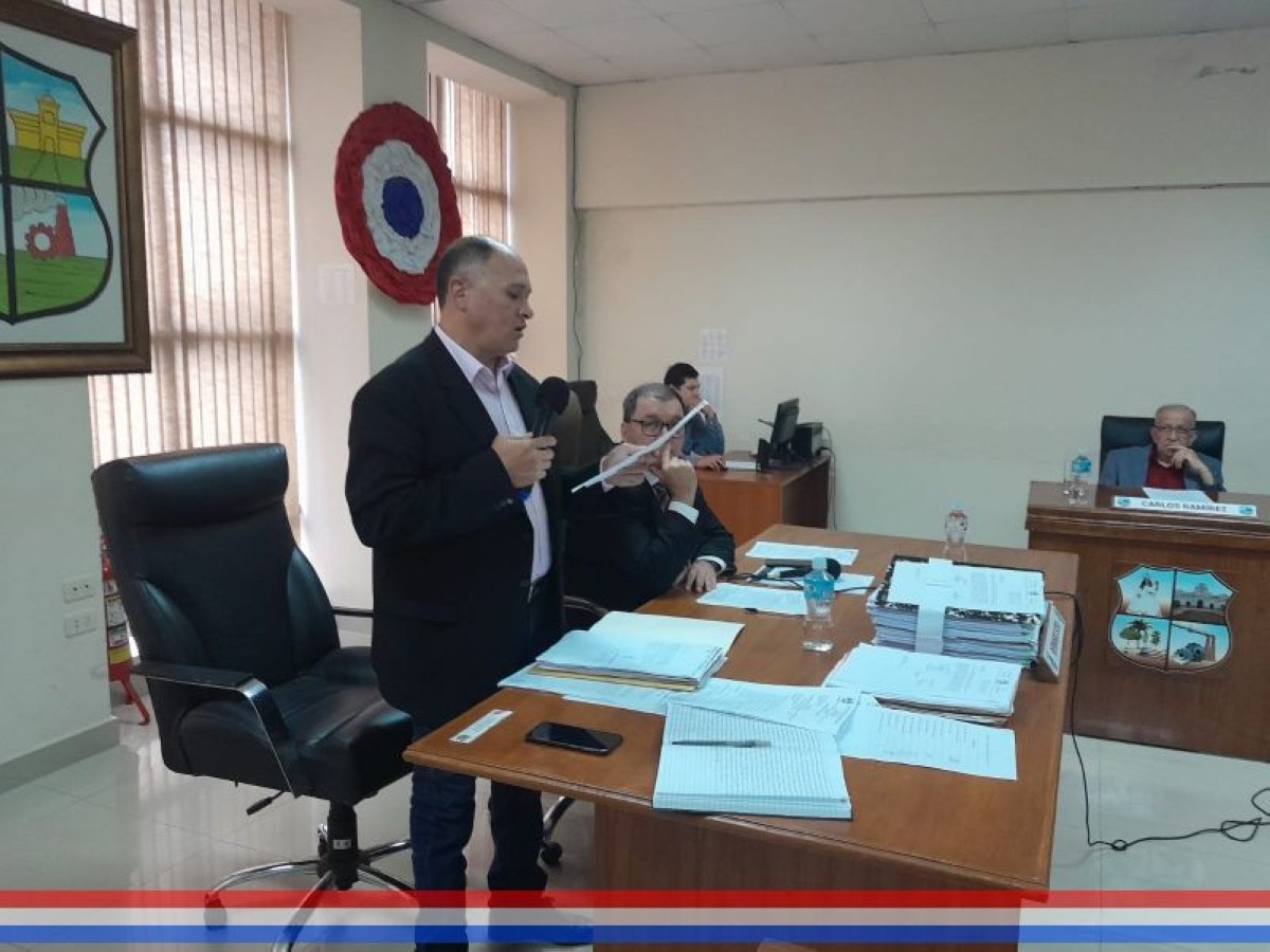 Foto 9 de SESION ORDINARIA DE LA JUNTA MUNICIPAL DE CAPIATA: Notas Recibidas, Nota Remitida y Expedientes Dictaminados