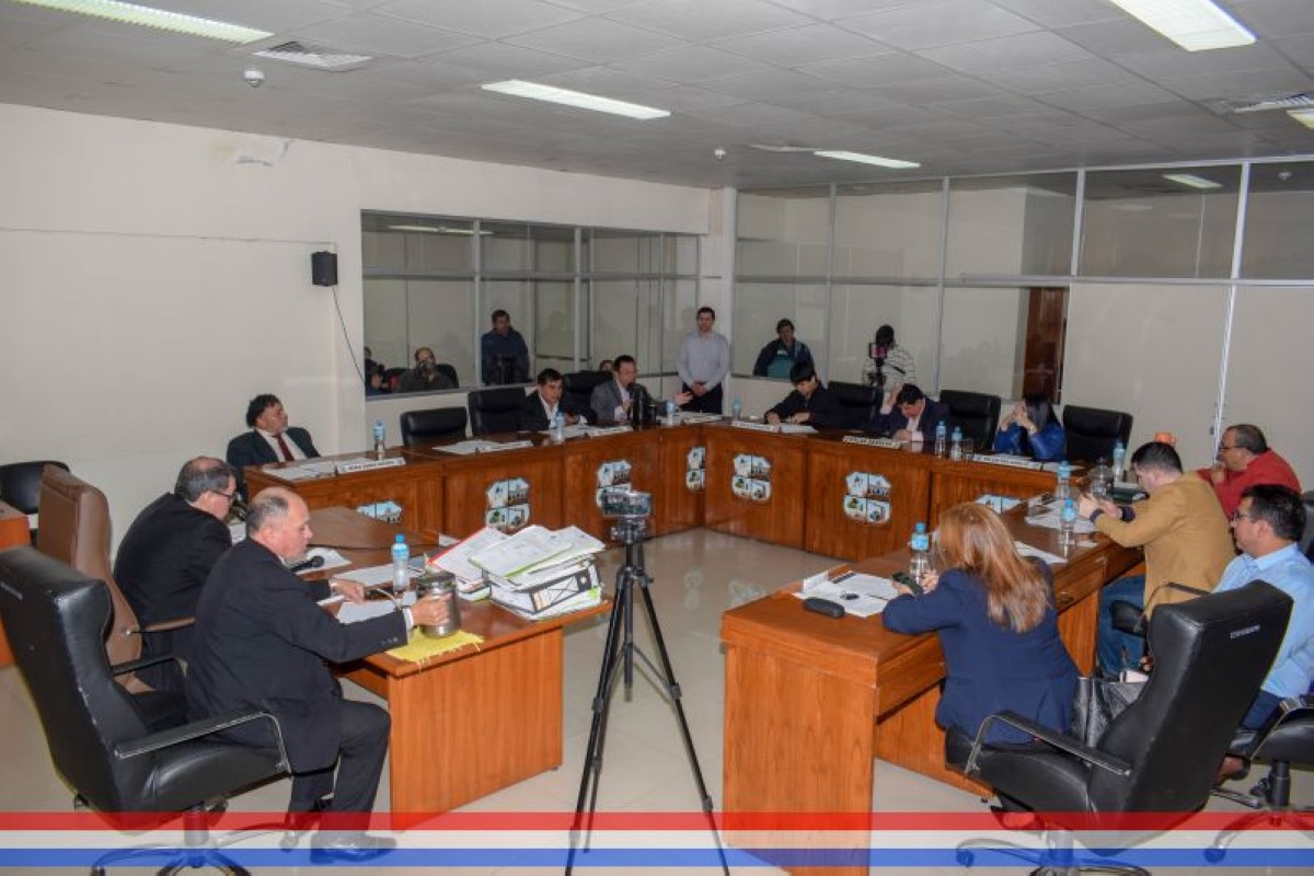 Foto 9 de SESION ORDINARIA DE LA JUNTA MUNICIPAL DE CAPIATA: Notas Recibidas, Nota Remitida y Expedientes Dictaminados