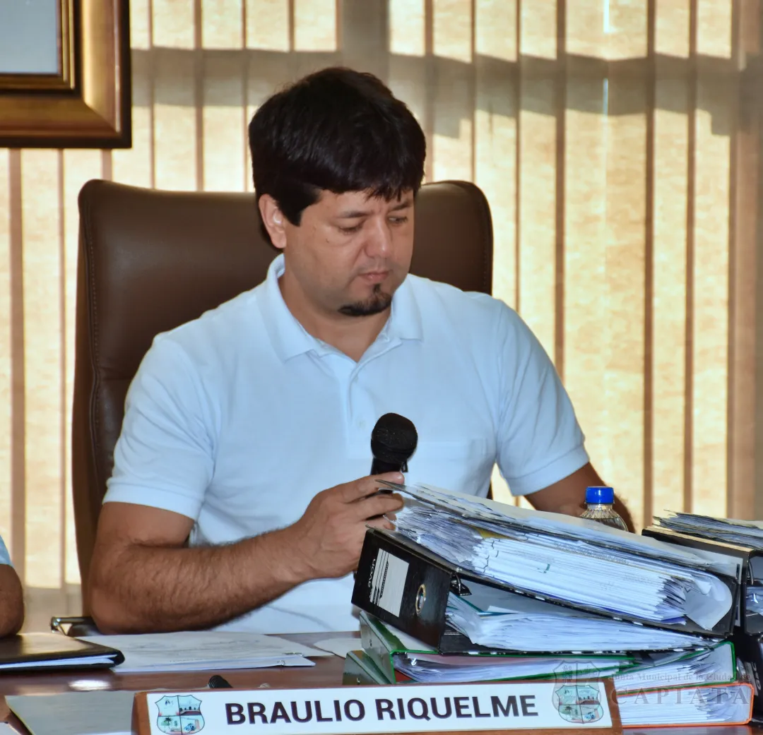 Foto 10 de SESION ORDINARIA DE LA JUNTA MUNICIPAL DE CAPIATA: Notas Recibidas y Expedientes Dictaminados