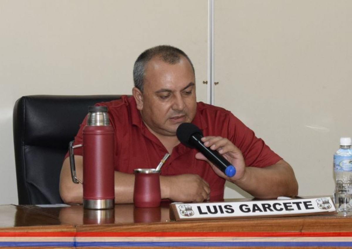 Foto 14 de SESION EXTRAORDINARIA DE LA JUNTA MUNICIPAL DE CAPIATA