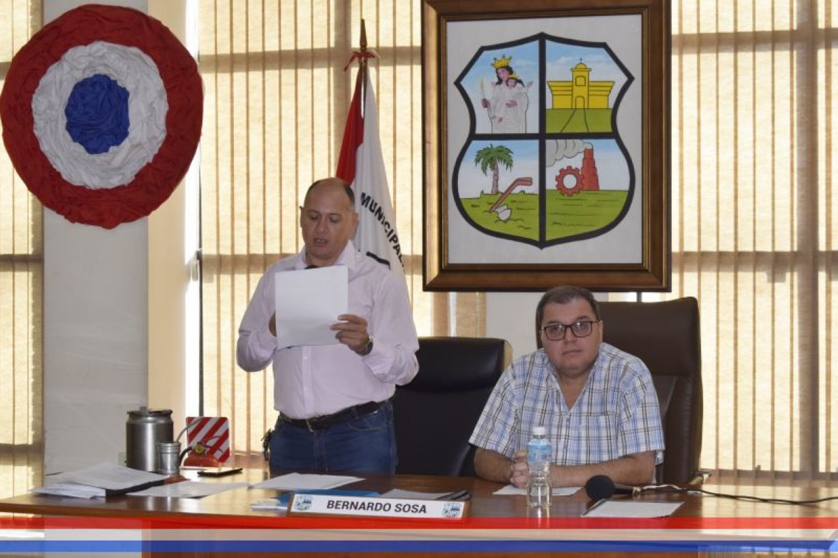 Foto 15 de SESION EXTRAORDINARIA DE LA JUNTA MUNICIPAL DE CAPIATA