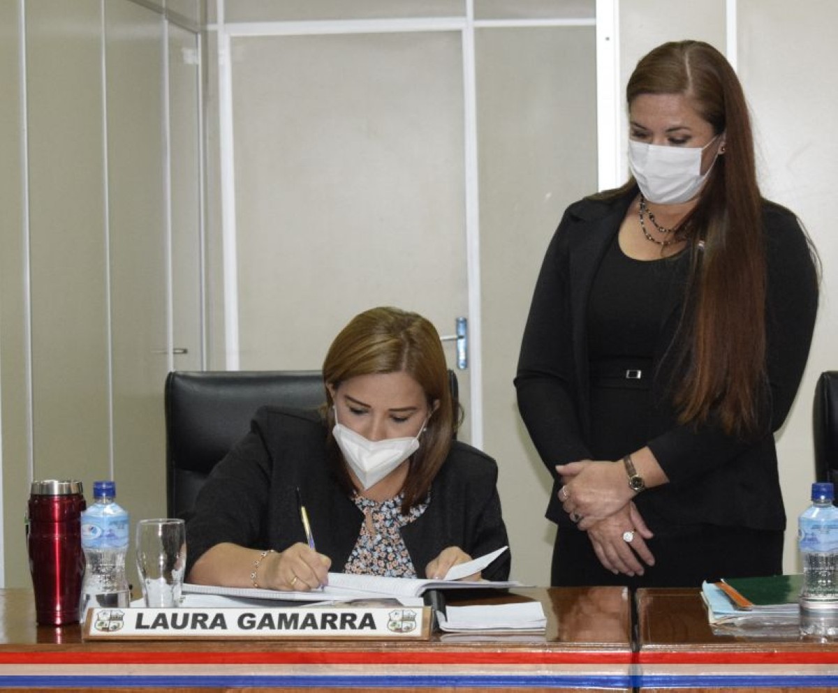 Foto 9 de SESION ORDINARIA DE LA JUNTA MUNICIPAL DE CAPIATA: Notas Recibidas, Nota Remitida y Expedientes Dictaminados