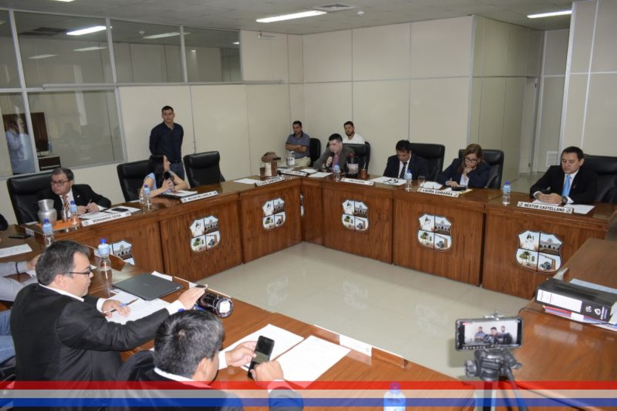 Foto 7 de SESION ORDINARIA DE LA JUNTA MUNICIPAL DE CAPIATA: Notas Recibidas, Nota Remitida y Expedientes Dictaminados