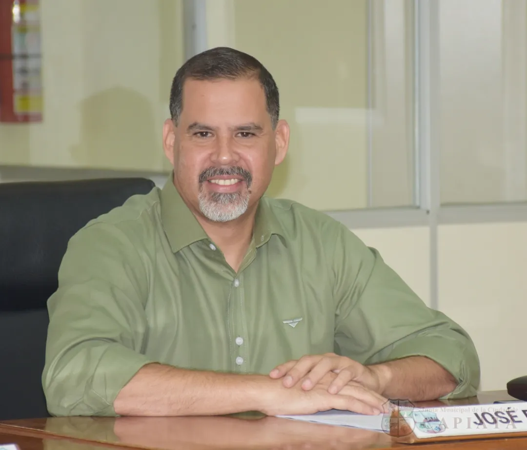 Foto 5 de SESION ORDINARIA DE LA JUNTA MUNICIPAL DE CAPIATA: Notas Recibidas y Expedientes Dictaminados