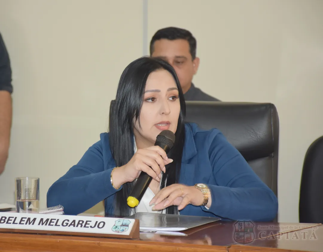 Foto 17 de SESION ORDINARIA DE LA JUNTA MUNICIPAL DE CAPIATA: Notas Recibidas y Expedientes Dictaminados