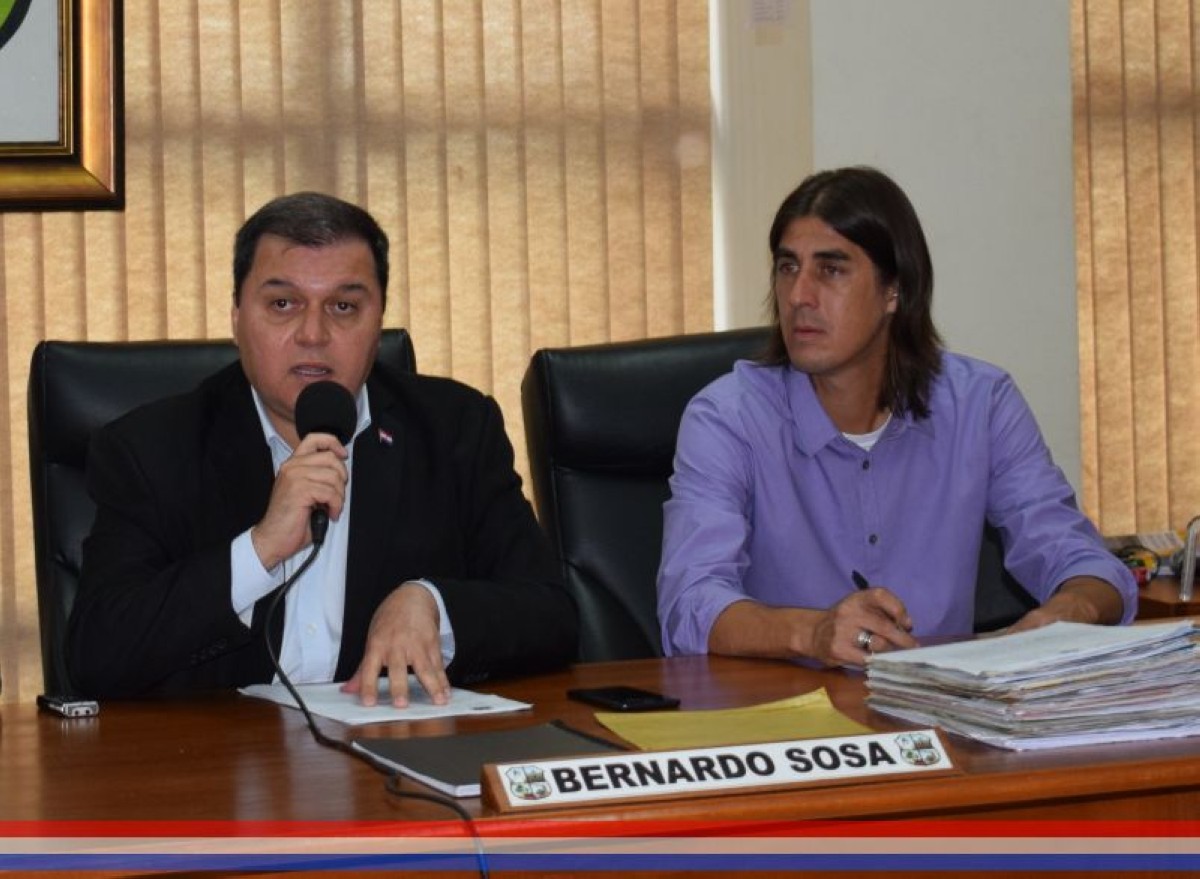 Foto 5 de Proponen llevar a cabo reunión de trabajo con el ministro de Obras Públicas y la empresa encargada de la ampliación y mejoramiento de la ruta II