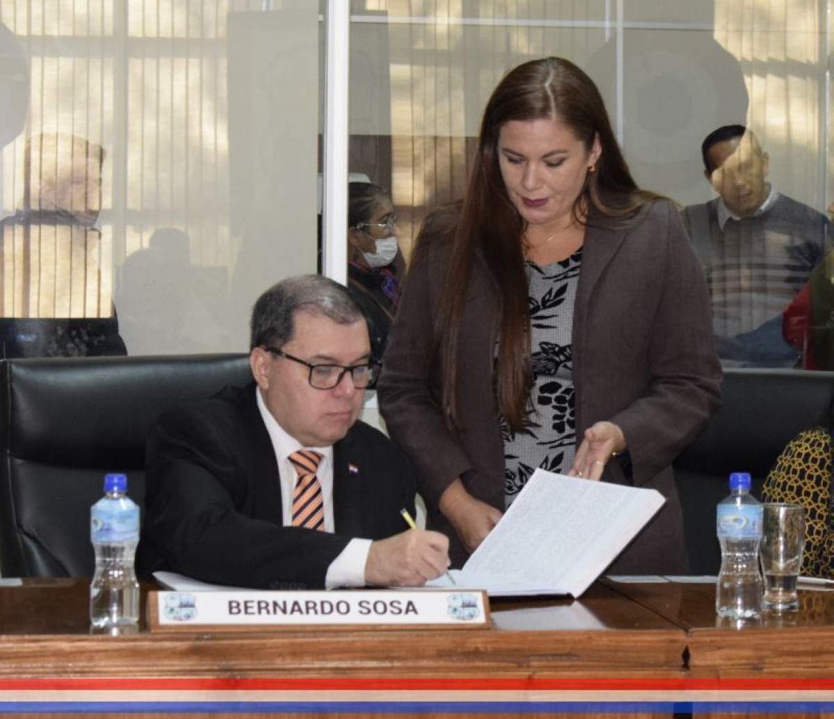 Foto 7 de SESION ORDINARIA DE LA JUNTA MUNICIPAL DE CAPIATA: Notas Recibidas, Nota Remitida y Expedientes Dictaminados
