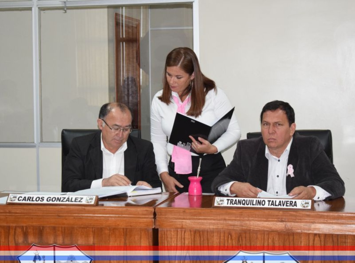 Foto 5 de SESION ORDINARIA DE LA JUNTA MUNICIPAL DE CAPIATA: Notas Recibidas, Nota Remitida y Expedientes Dictaminados