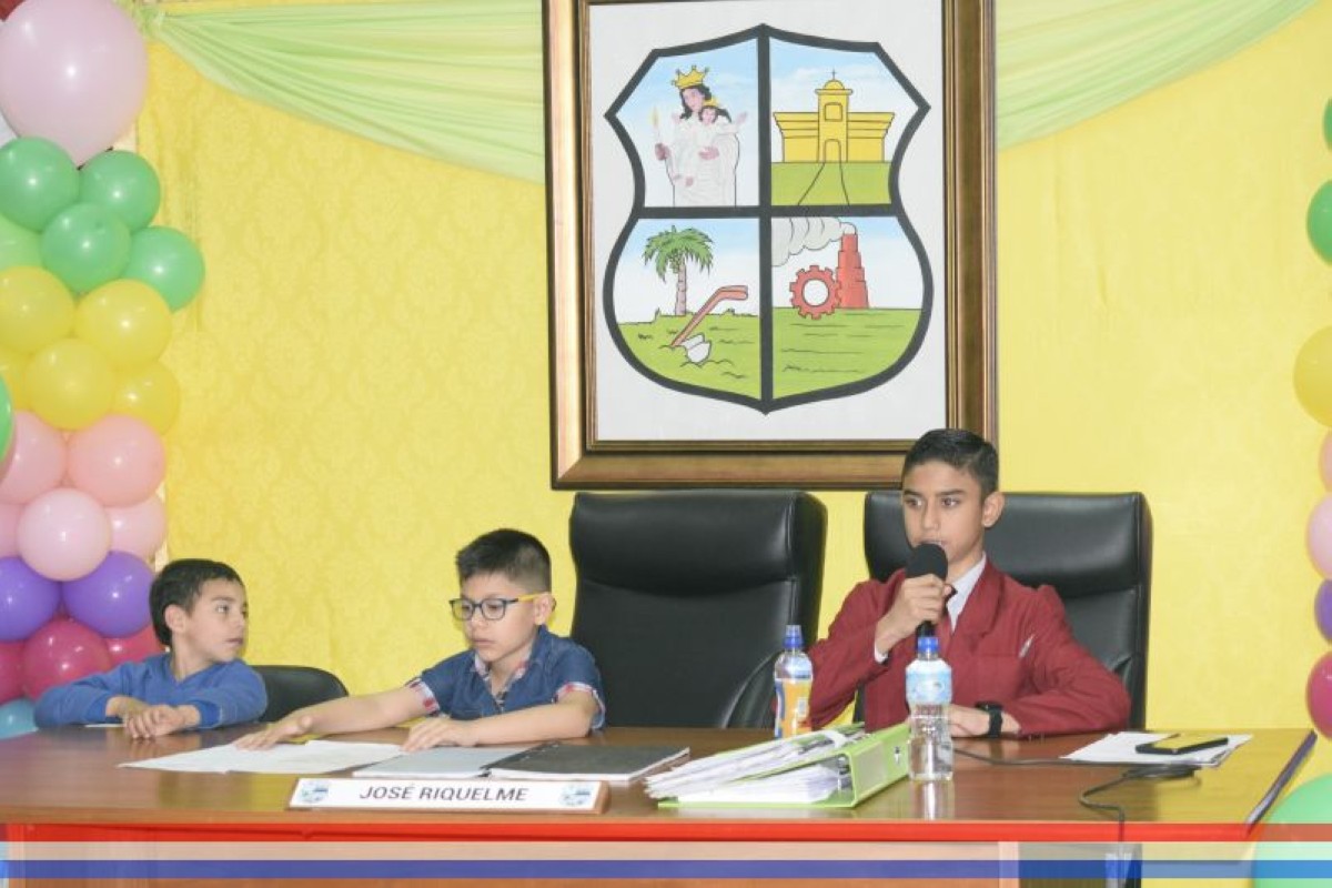 Foto 33 de Niños y Niñas Concejales Municipales presentaron propuestas más que interesantes para nuestra comunidad