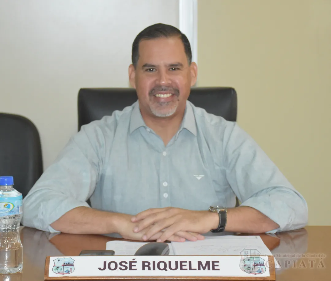 Foto 4 de SESION ORDINARIA DE LA JUNTA MUNICIPAL DE CAPIATA: Notas Recibidas, Nota Remitida y Expedientes Dictaminados