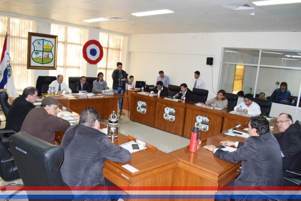 Foto 20 de SESION ORDINARIA DE LA JUNTA MUNICIPAL DE CAPIATA: Notas Recibidas, Nota Remitida y Expedientes Dictaminados