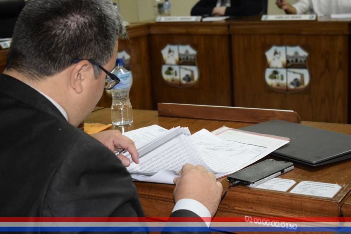Foto 7 de SESION ORDINARIA DE LA JUNTA MUNICIPAL DE CAPIATA: Notas Recibidas, Nota Remitida y Expedientes Dictaminados