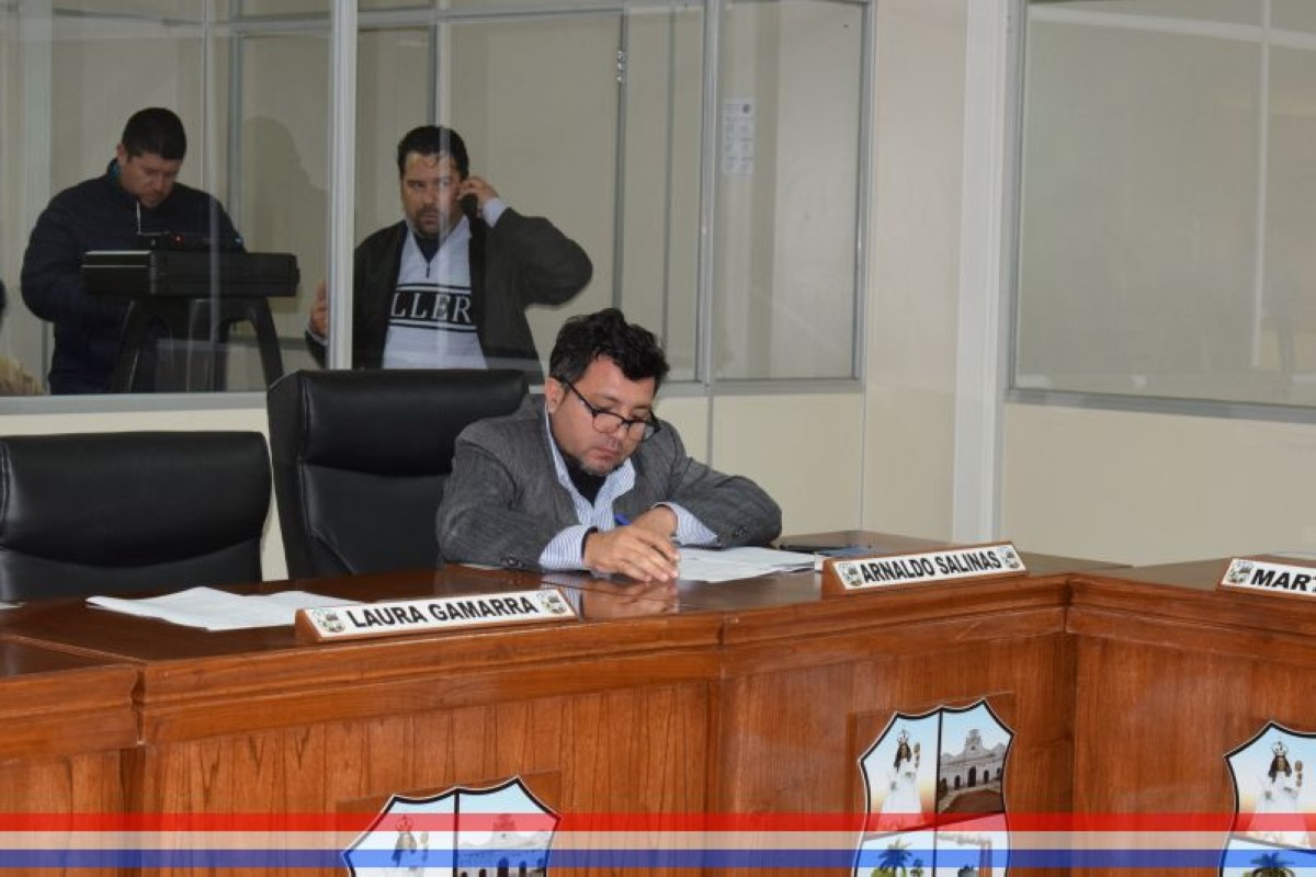 Foto 4 de SESION ORDINARIA DE LA JUNTA MUNICIPAL DE CAPIATA: Notas Recibidas, Nota Remitida y Expedientes Dictaminados
