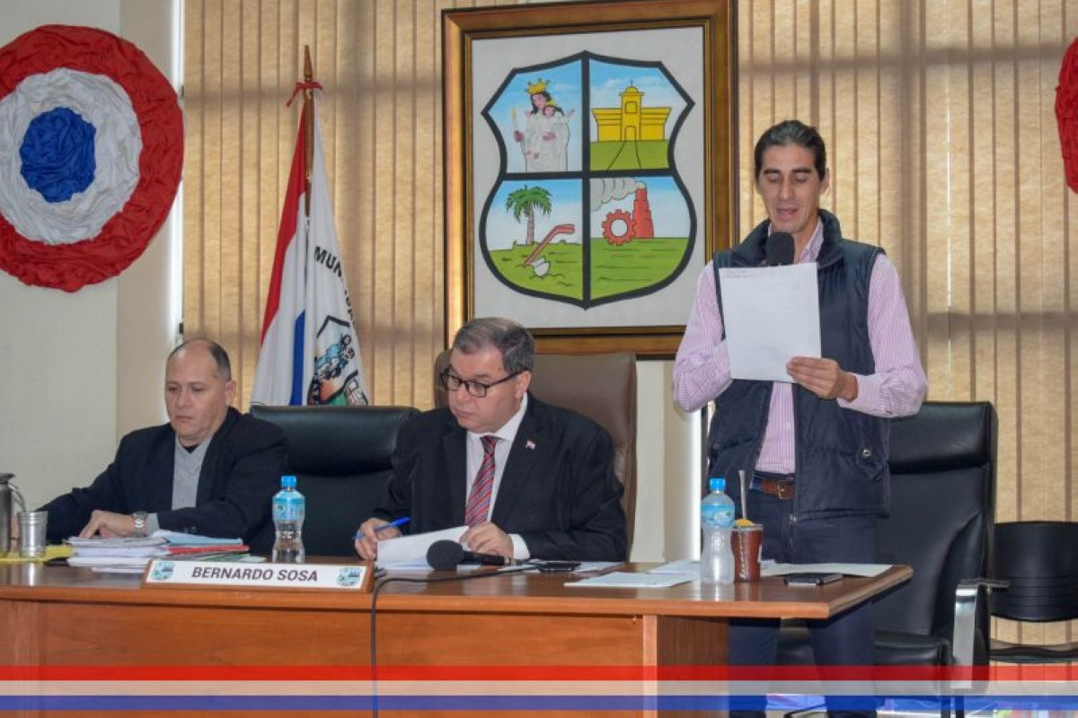 Foto 12 de SESION ORDINARIA DE LA JUNTA MUNICIPAL DE CAPIATA: Notas Recibidas, Notas Remitidas y Expedientes Dictaminados