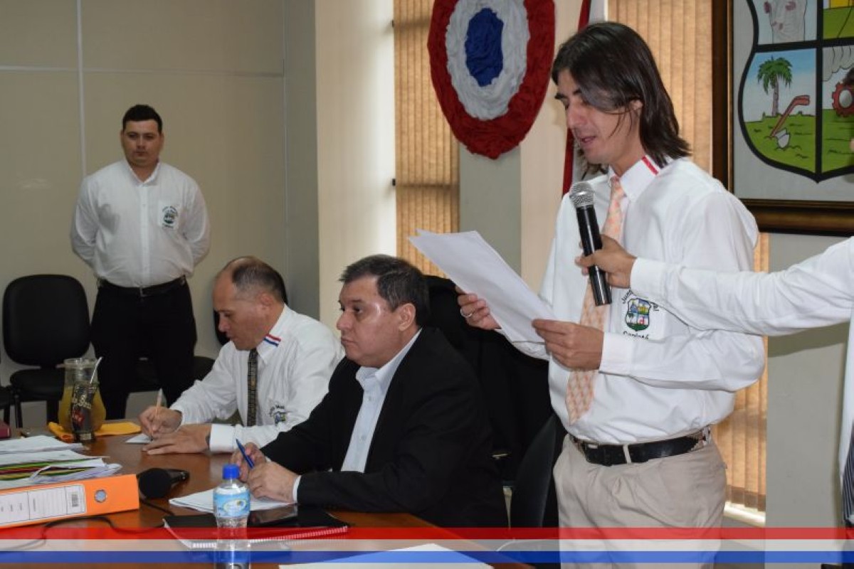 Foto 13 de SESION ORDINARIA DE LA JUNTA MUNICIPAL DE CAPIATA: Notas Recibidas, Nota Remitida y Expedientes Dictaminados