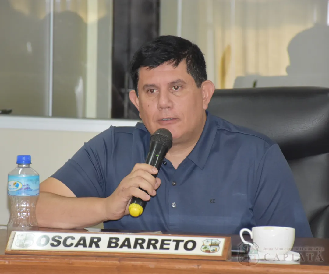 Foto 16 de SESION ORDINARIA DE LA JUNTA MUNICIPAL DE CAPIATA: Notas Recibidas y Expedientes Dictaminados