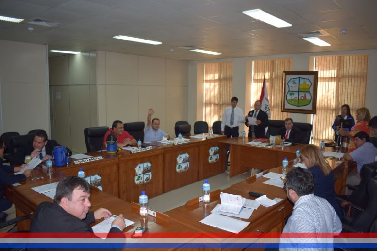 Foto 2 de SESION ORDINARIA DE LA JUNTA MUNICIPAL DE CAPIATA: Notas Recibidas y Notas Remitidas