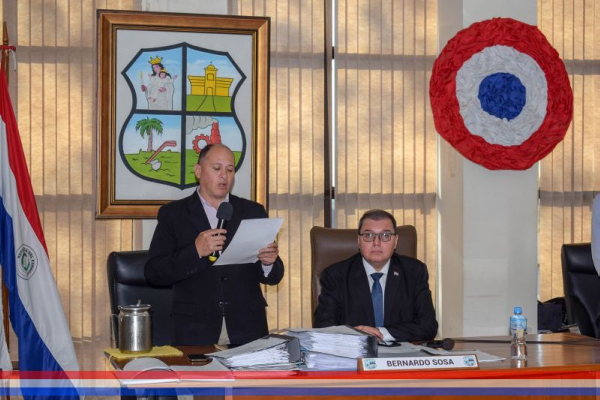 Foto 13 de SESION ORDINARIA DE LA JUNTA MUNICIPAL DE CAPIATA: Notas Recibidas, Nota Remitida y Expedientes Dictaminados