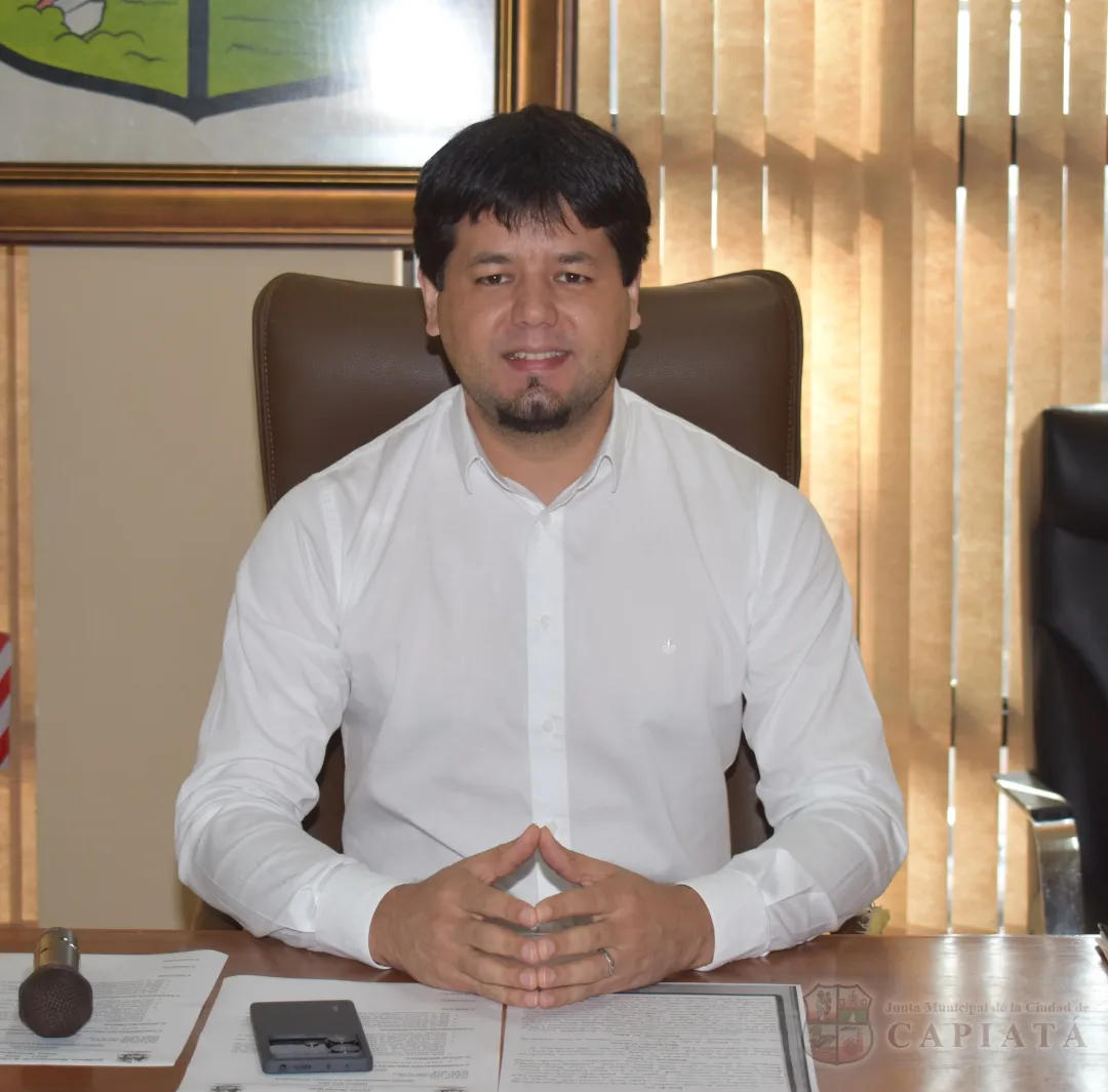 Foto 10 de SESION ORDINARIA DE LA JUNTA MUNICIPAL DE CAPIATA: Notas Recibidas y Expedientes Dictaminados