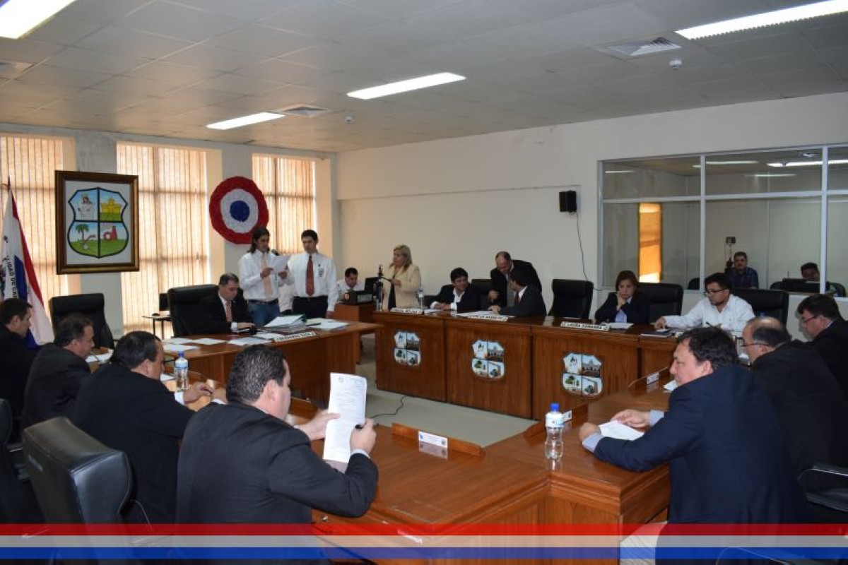Foto 15 de SESION ORDINARIA DE LA JUNTA MUNICIPAL DE CAPIATA: Notas Recibidas, Notas Remitidas y Expedientes Dictaminados