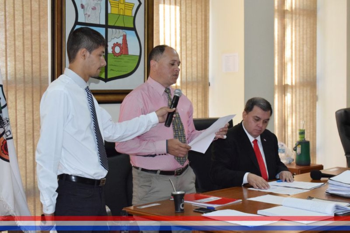 Foto 5 de SESION ORDINARIA DE LA JUNTA MUNICIPAL DE CAPIATA: Notas Recibidas, Notas Remitidas y Expedientes Dictaminados